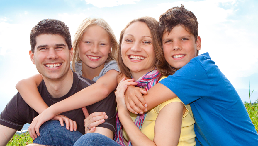 Fixed braces for teeth straightening with our orthodontist